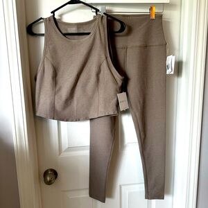 Beyond Yoga | Birch Heather Set